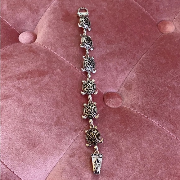 Magnetic clasp silver Turtle‎ Bracelet - Picture 2 of 3